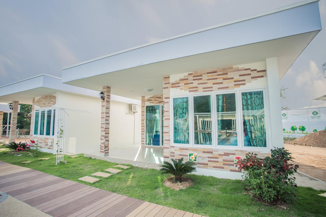 Wanna And Yoshioka Resort Hua Hin
