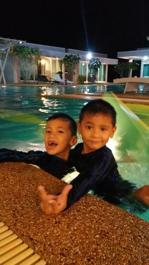 Wanna And Yoshioka Hua Hin