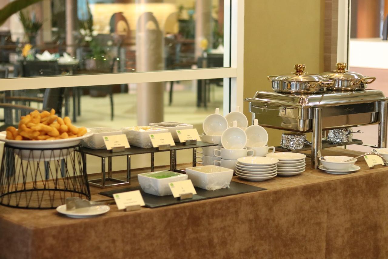Hotel Wora Wana
