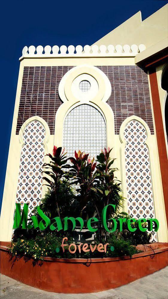 Madame Apartment Hua Hin