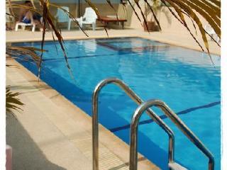Baan Manthana Hotel, Hotel