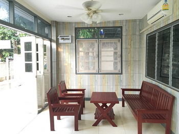 Baan Suksabai Villa