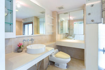 Baan Lonsai Beachfront Condominium Hua Hin