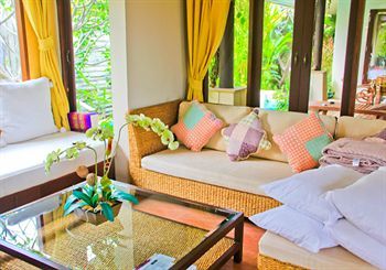 Baan Issara 3*