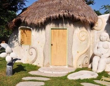 Naidee Sculptured Huts Hotel 2*
