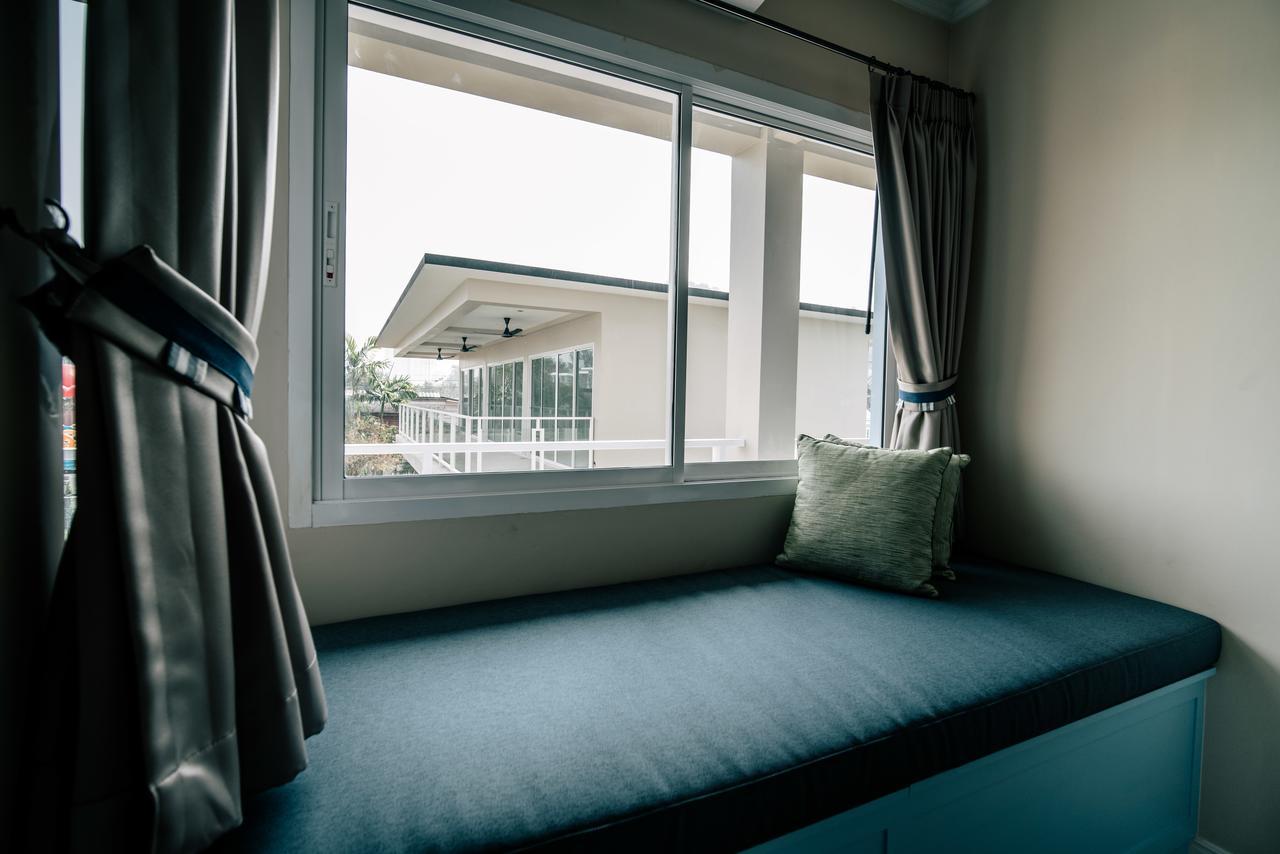 Surf And Resort Hua Hin