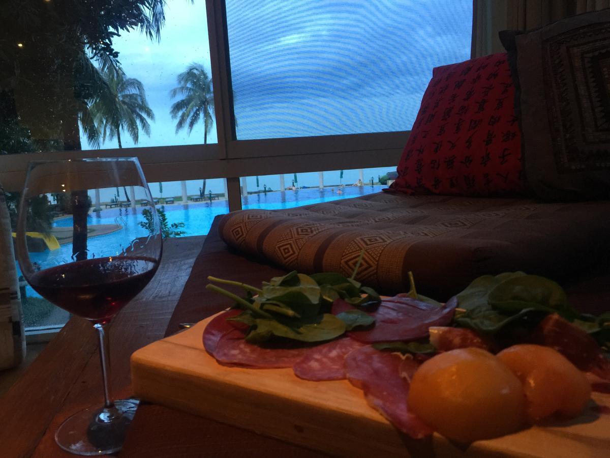 Spectacular Ocean View At Baan Sansaran