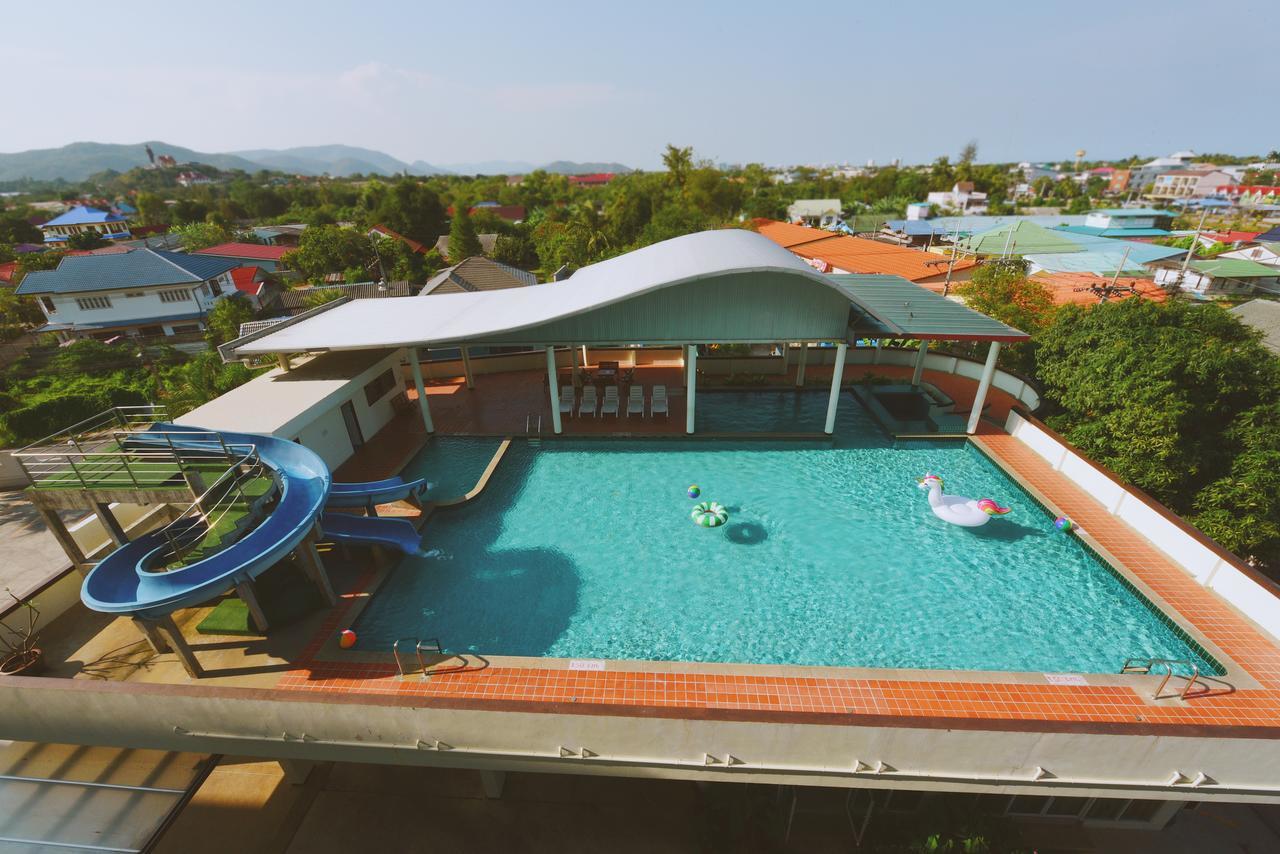 Glory Place Hotel 3*