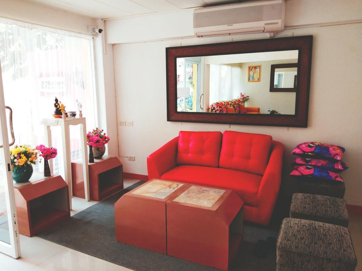 Is Boutique 3* HHQ