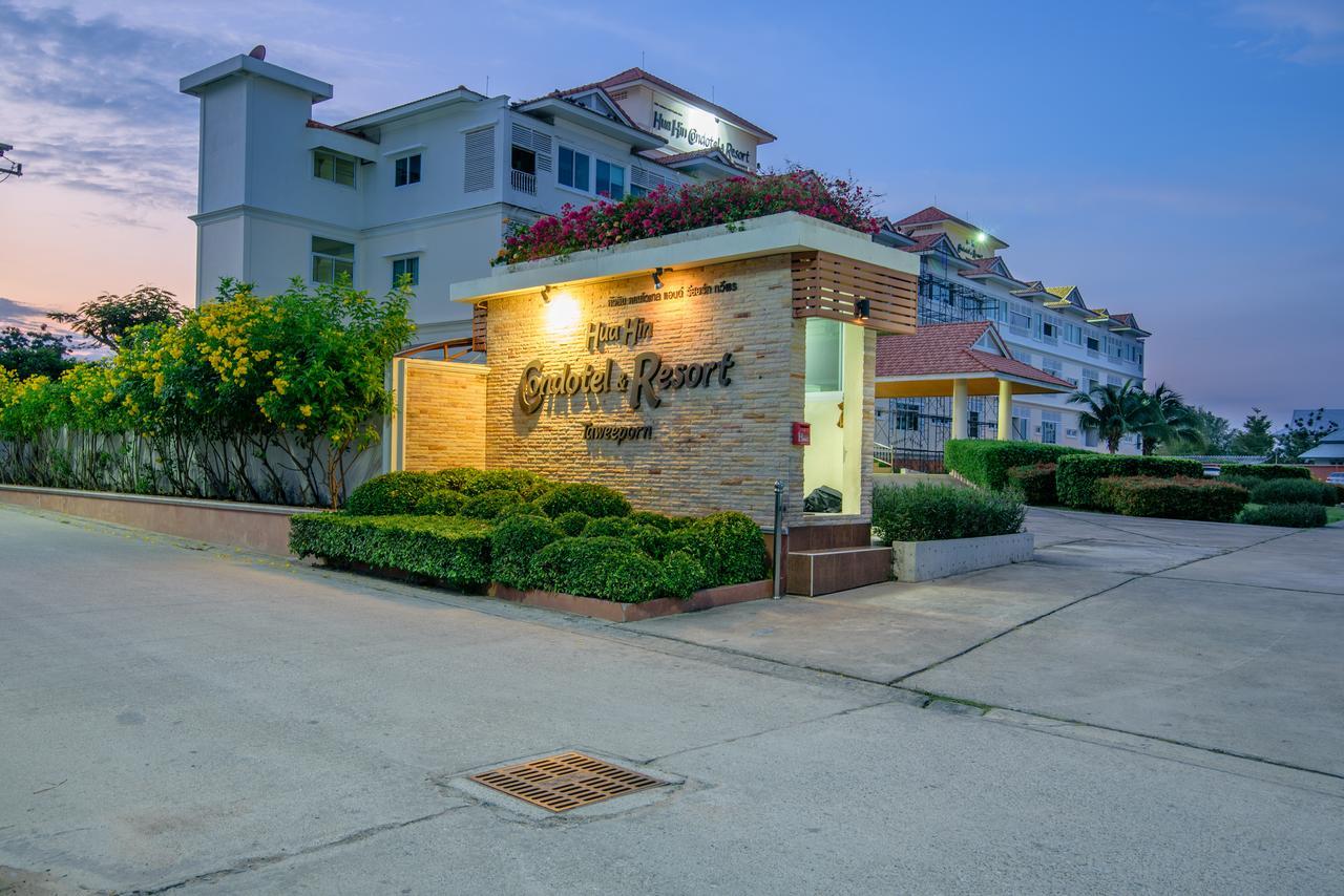Condotel & Taweeporn Hua Hin