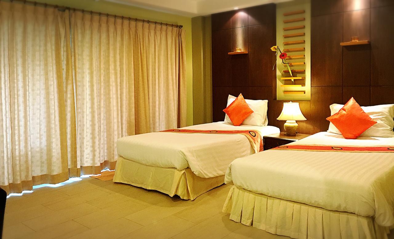 White Hotel Hua Hin