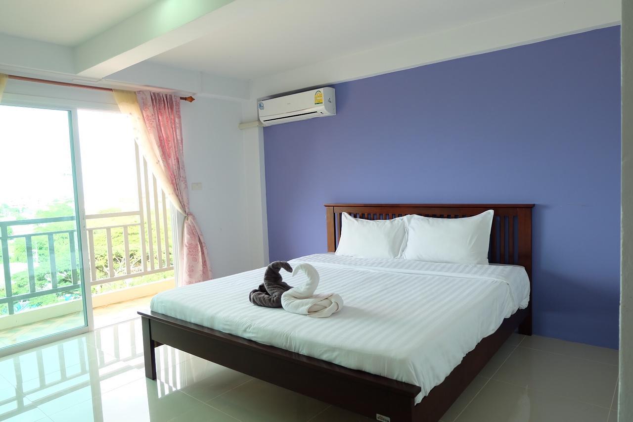 Anna Aparthotel