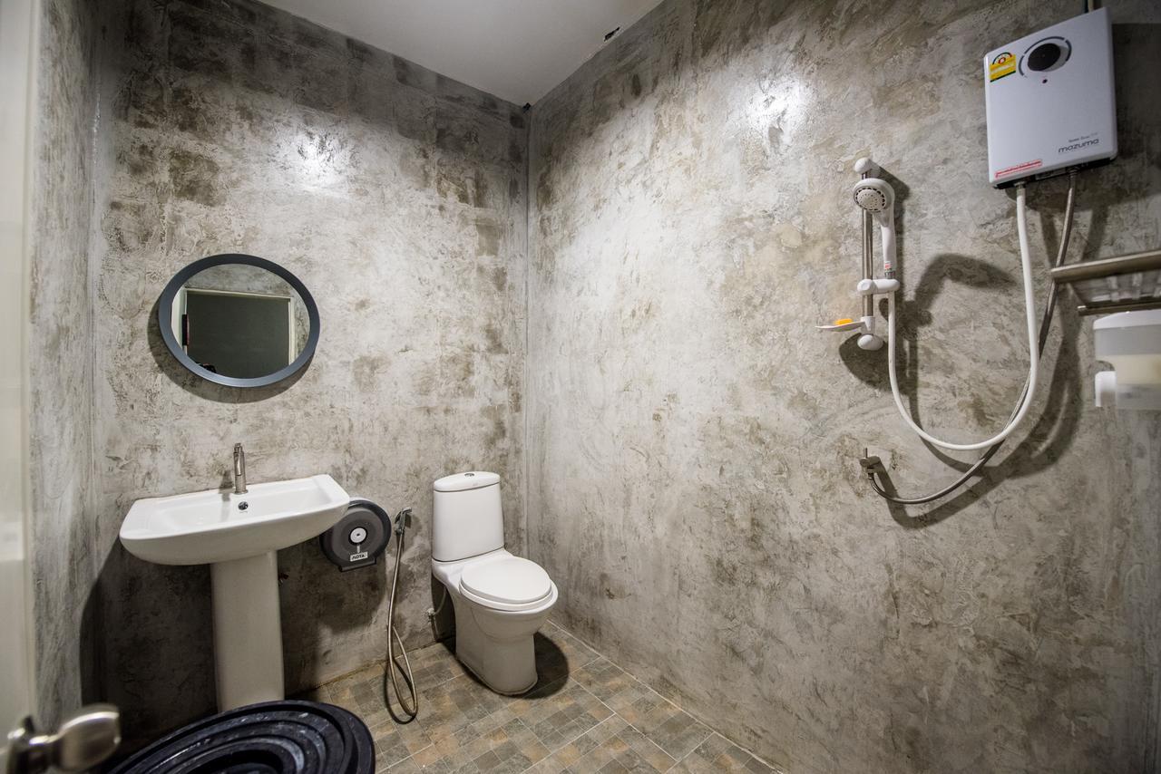 Buathai Loft (adults Only) Hostel Hua Hin
