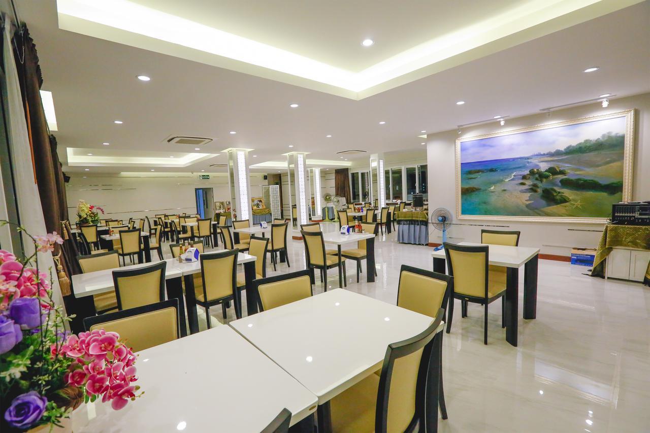 Khách sạn White - Sha Certified Hua Hin