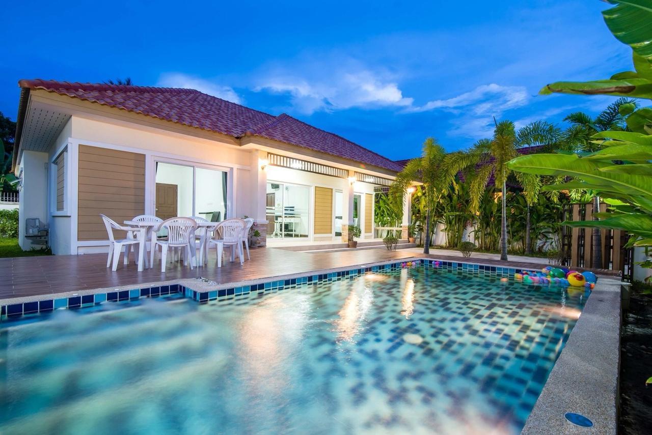 The Legacy Pool * Hua Hin