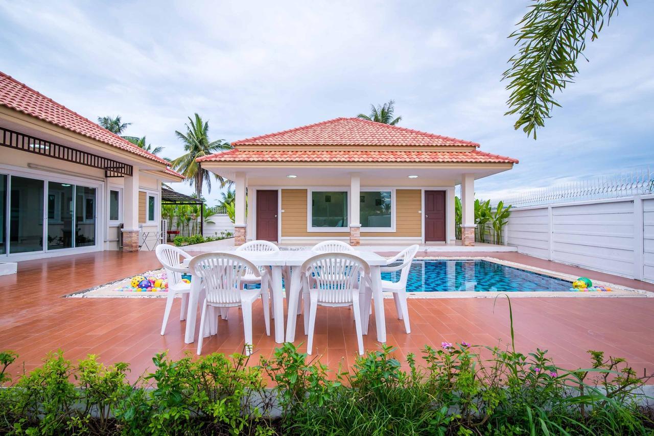 The Legacy Pool Villa *
