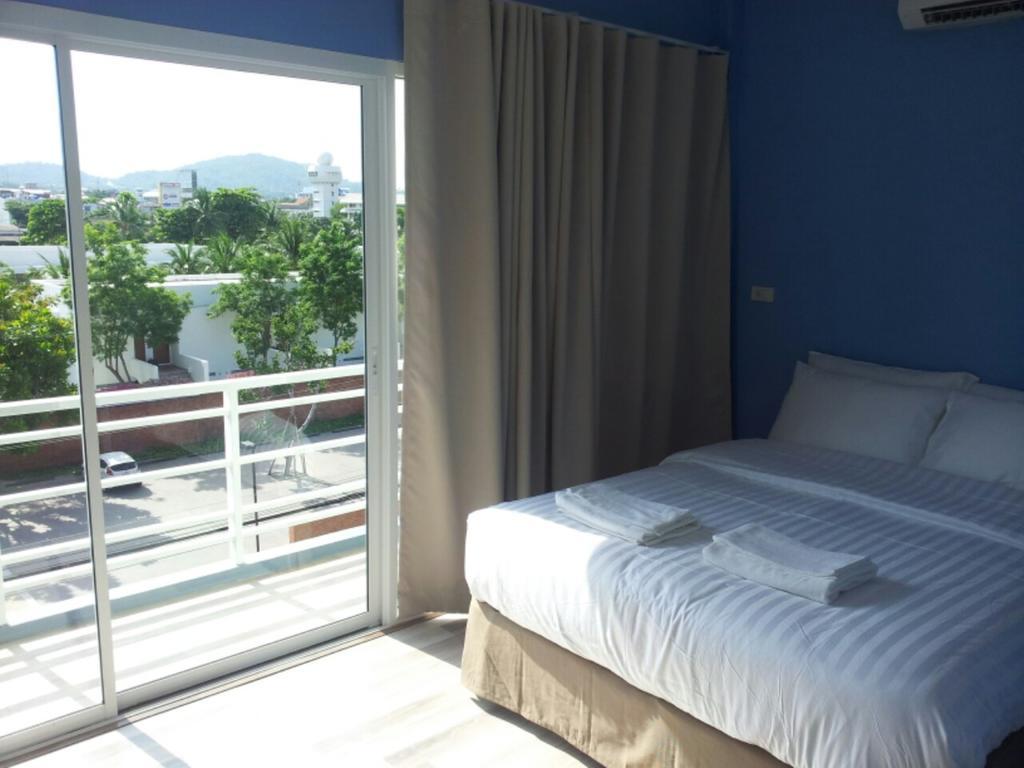 Nantra Hotel 3*