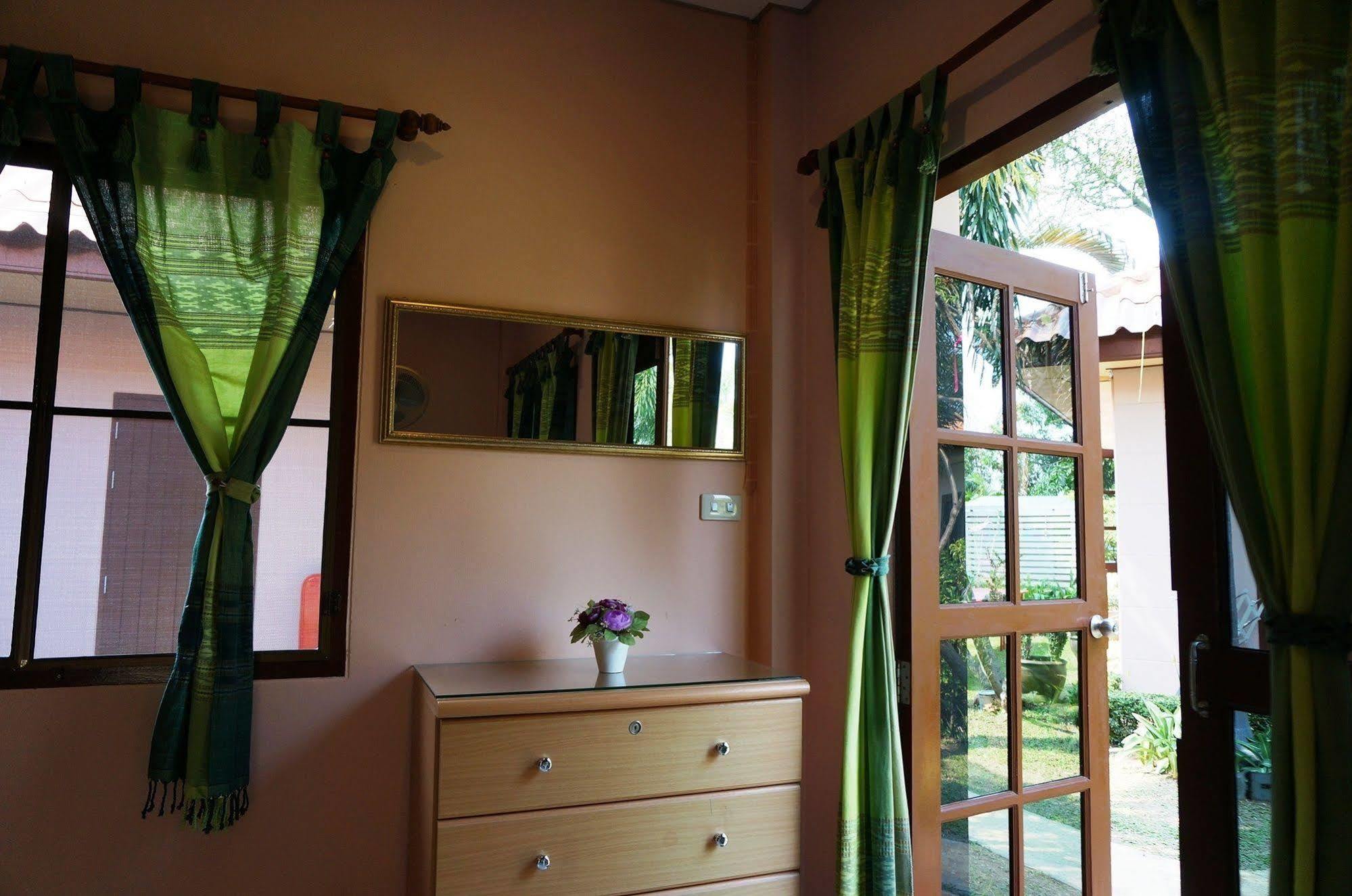 Baan Yusabai Hotel HHQ