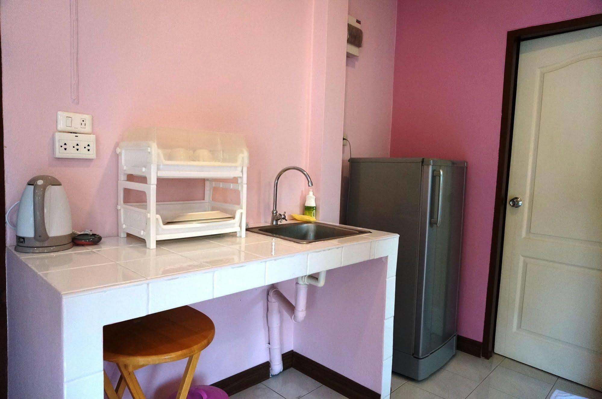 Hotel Baan Yusabai 3*