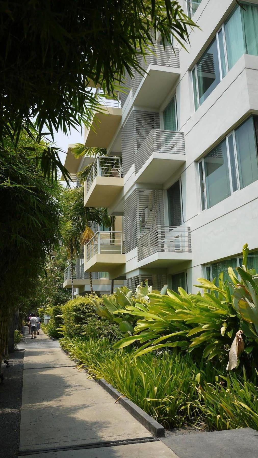 Baan Sanpluem Apartment