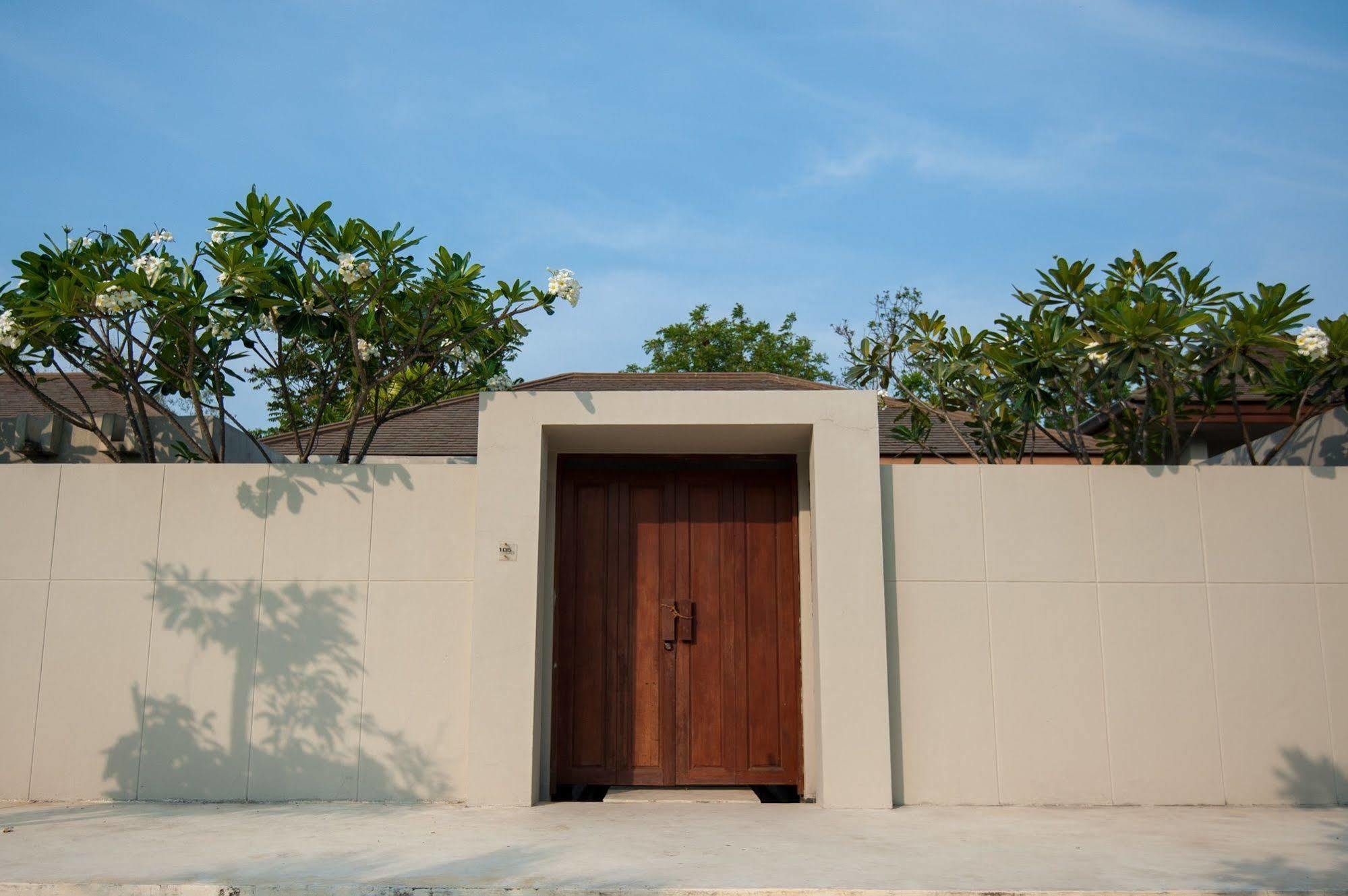 Aka & Resort 3*