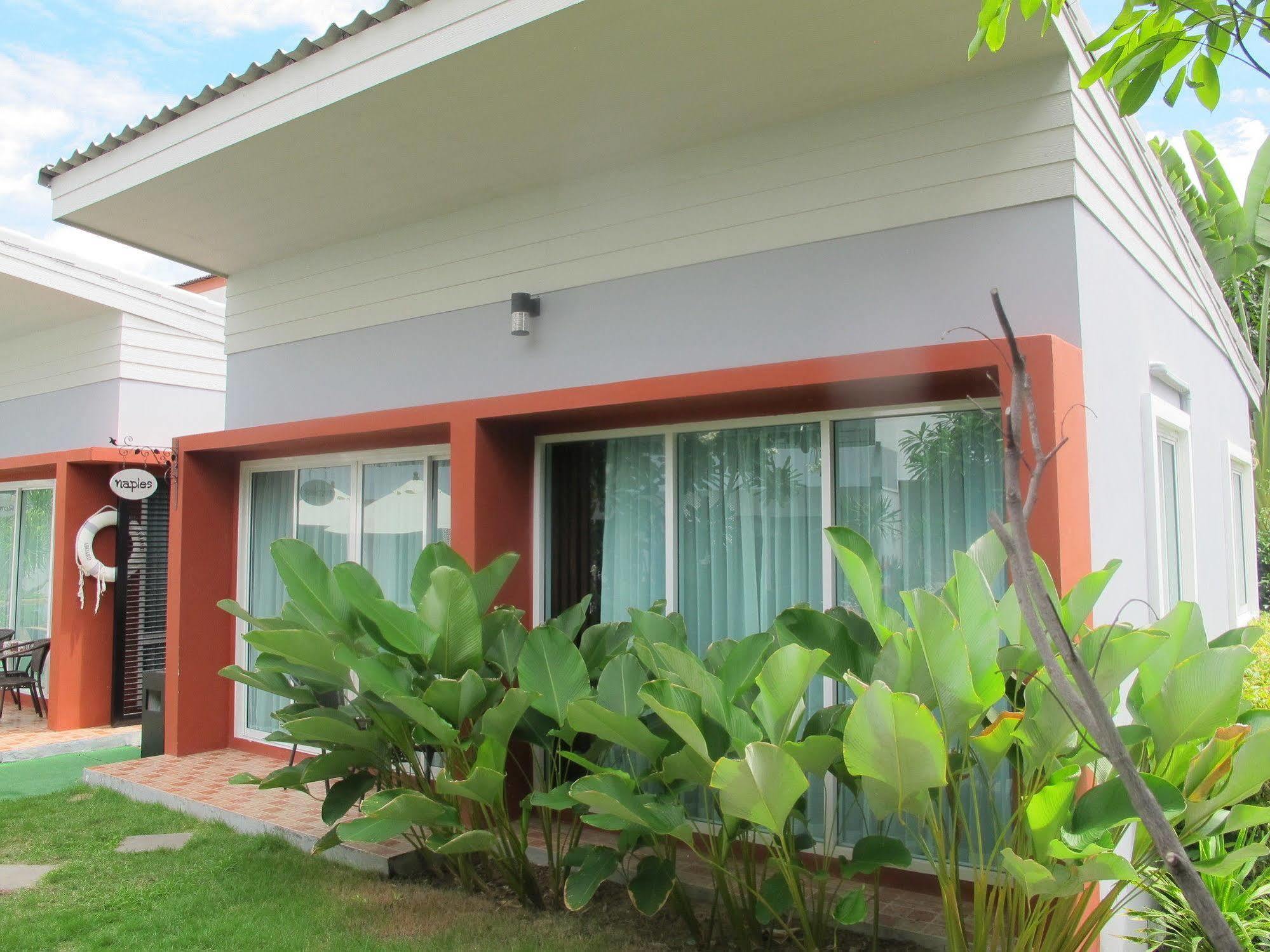 Milano Tempat peranginan 3*