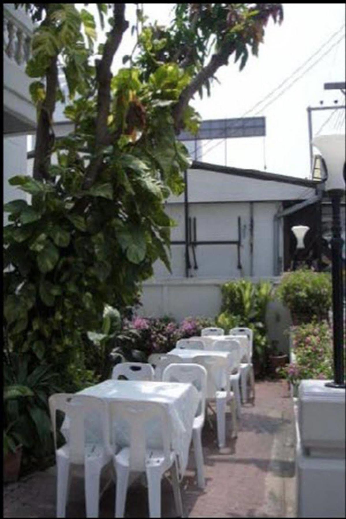 Hotel Baanbusarin Hua Hin