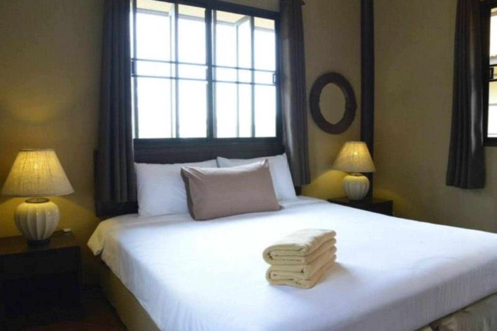 Baan Salathai Hotel 3*
