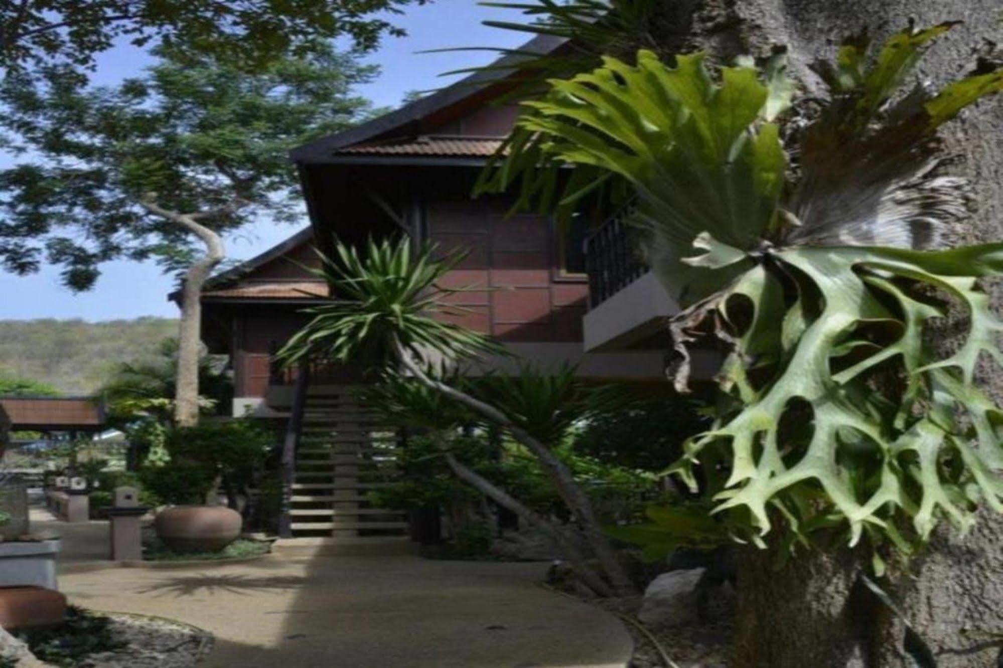 Baan Salathai Hua Hin