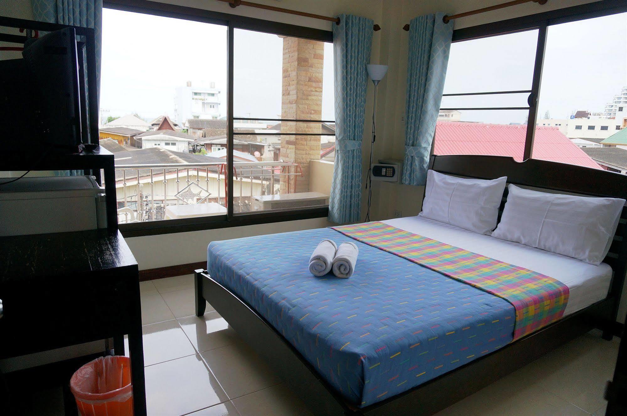 Baan Taweesuk Hua Hin