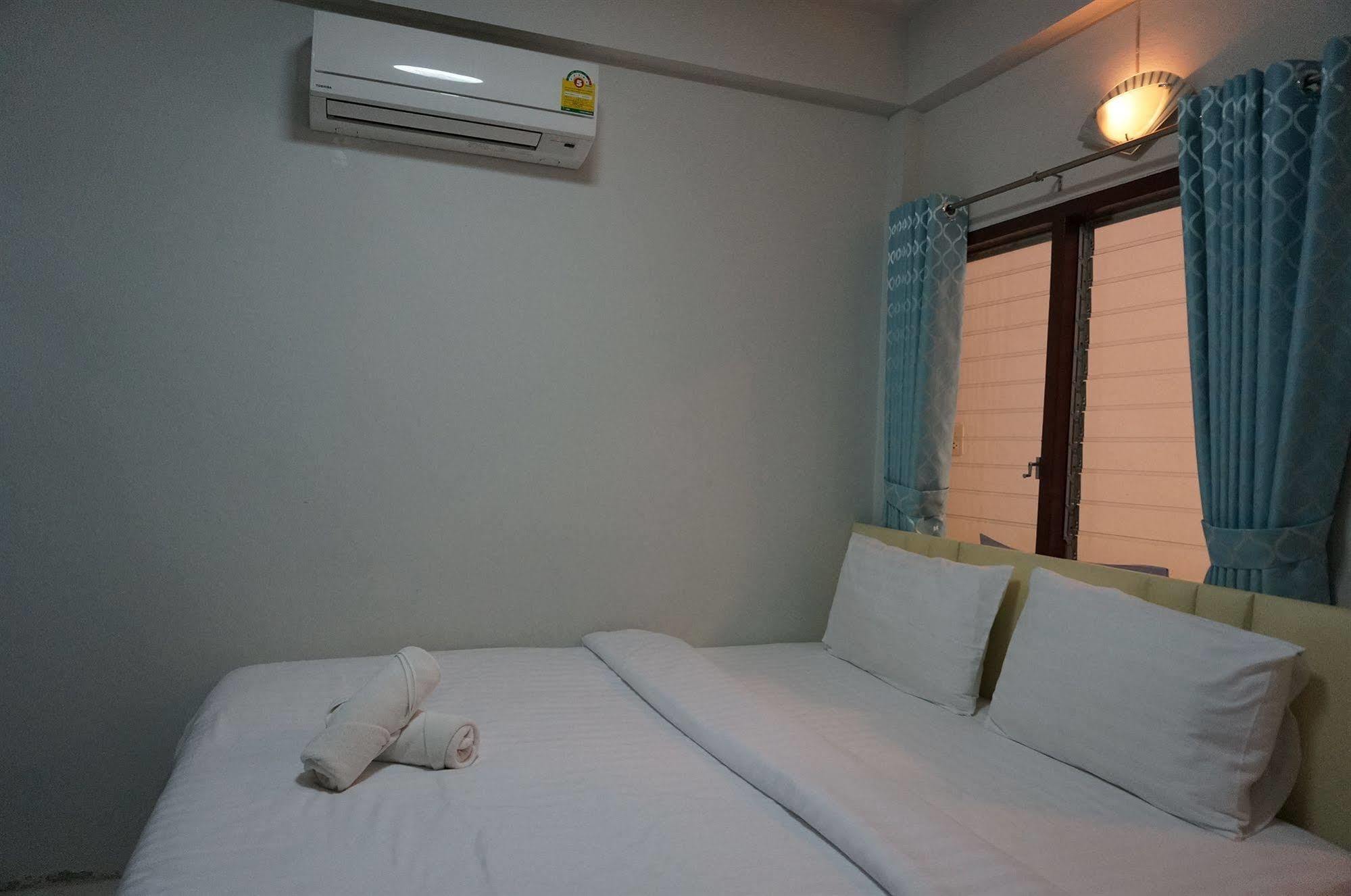 Baan Taweesuk Guest house 2*