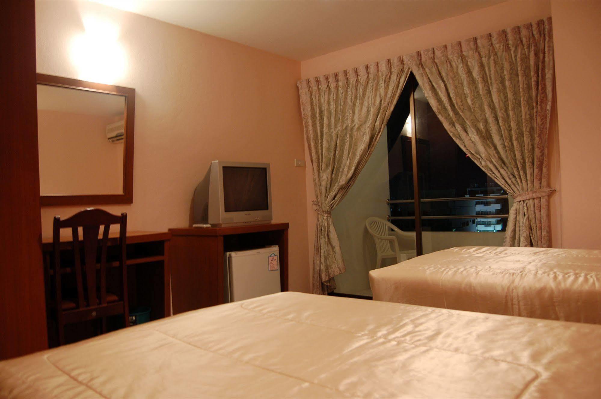 Baan Manthana Hotel, Hotel 3*