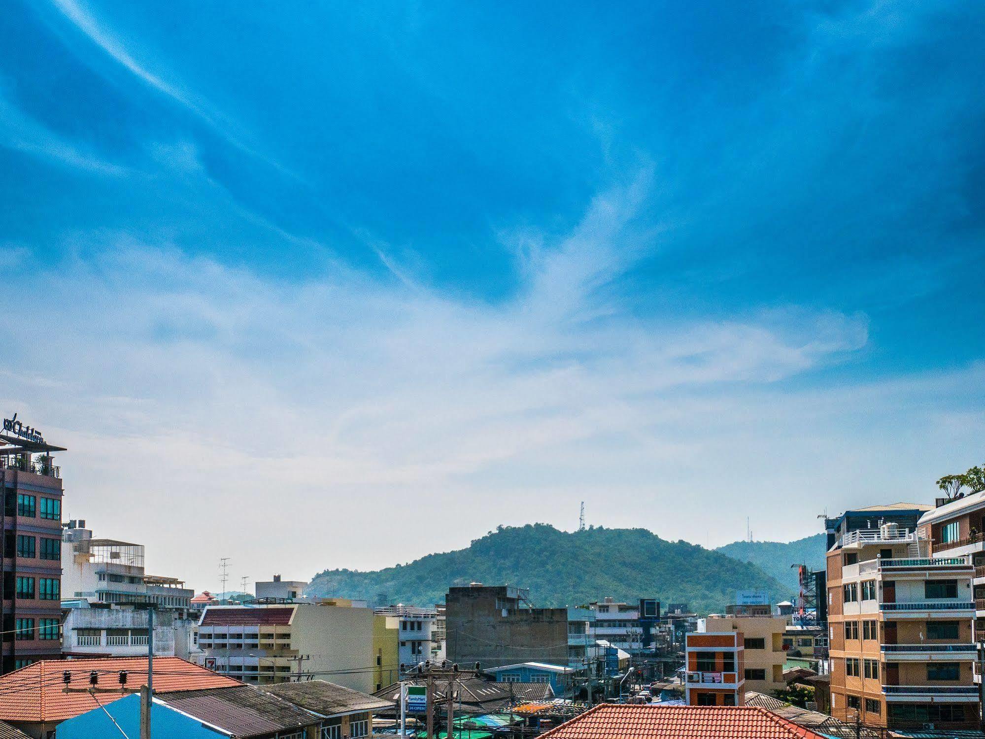 Hotel Chomsin ชมสินธุ์