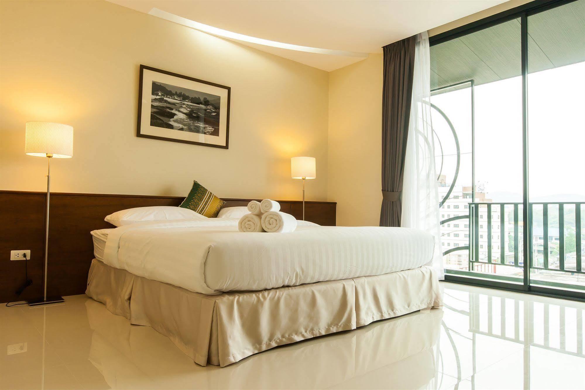 Hotel Baan Nilrath - Sha Extra Hua Hin