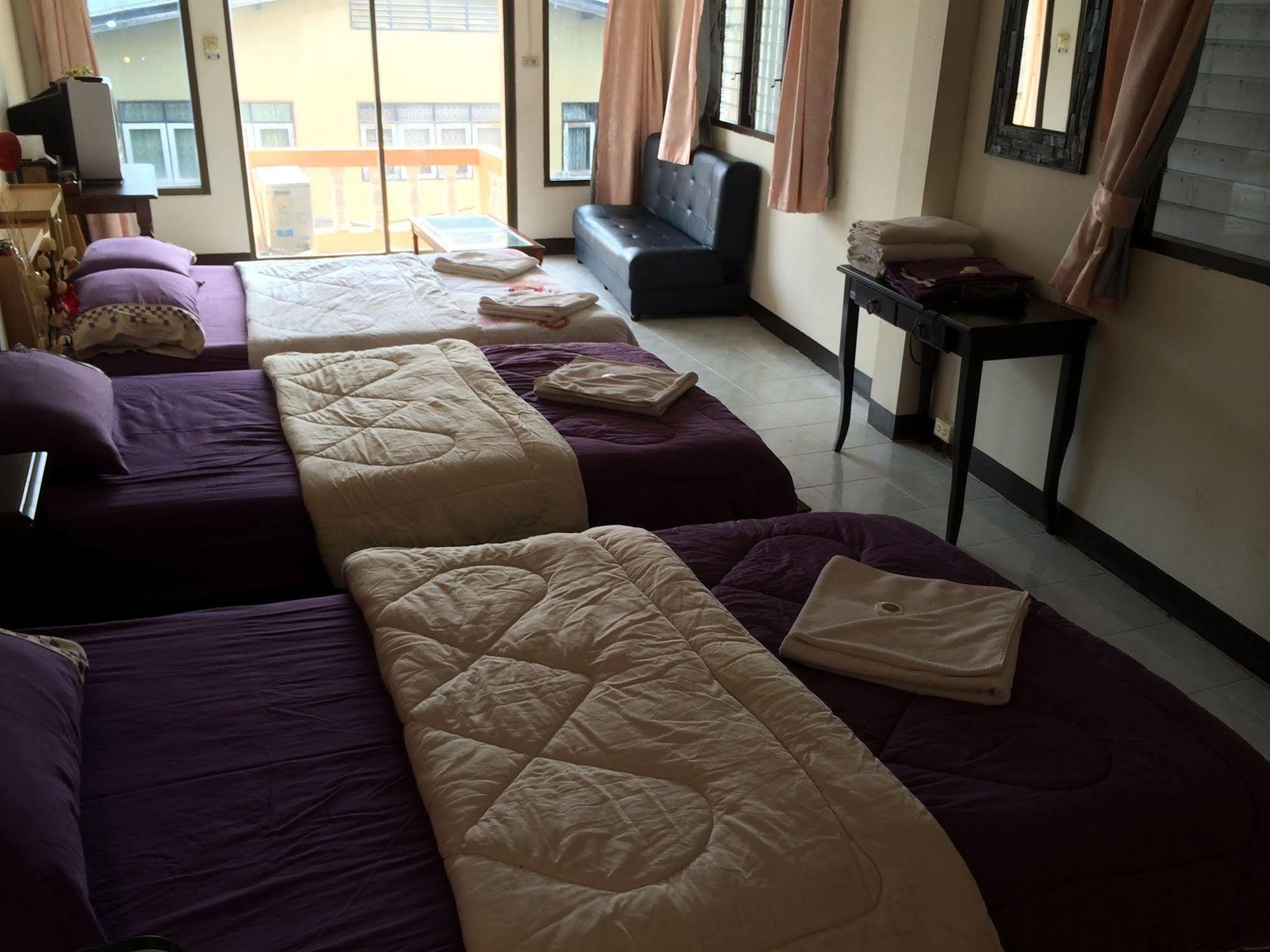 Hotel Sofia 2*