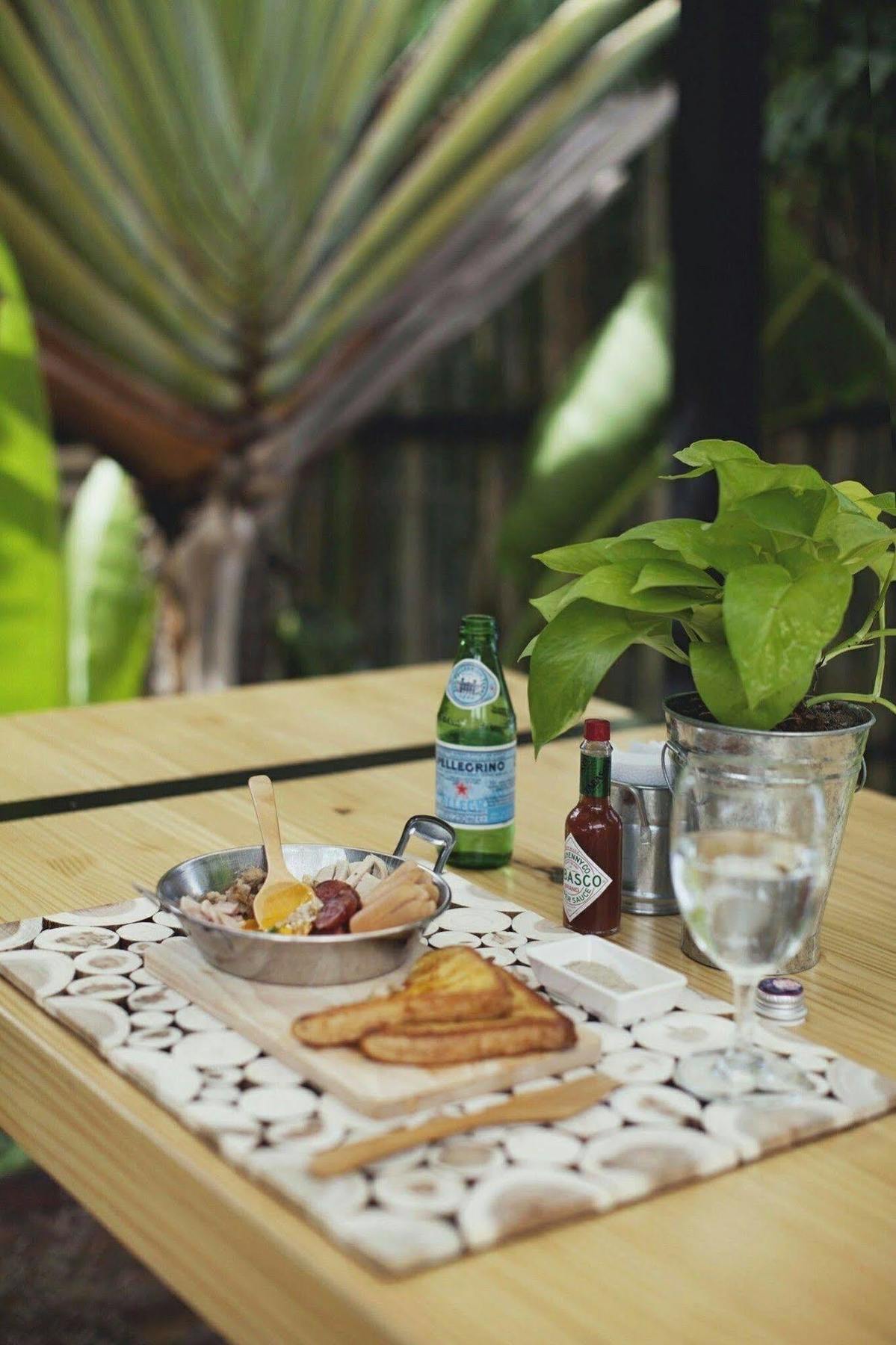 8 Hua Hin