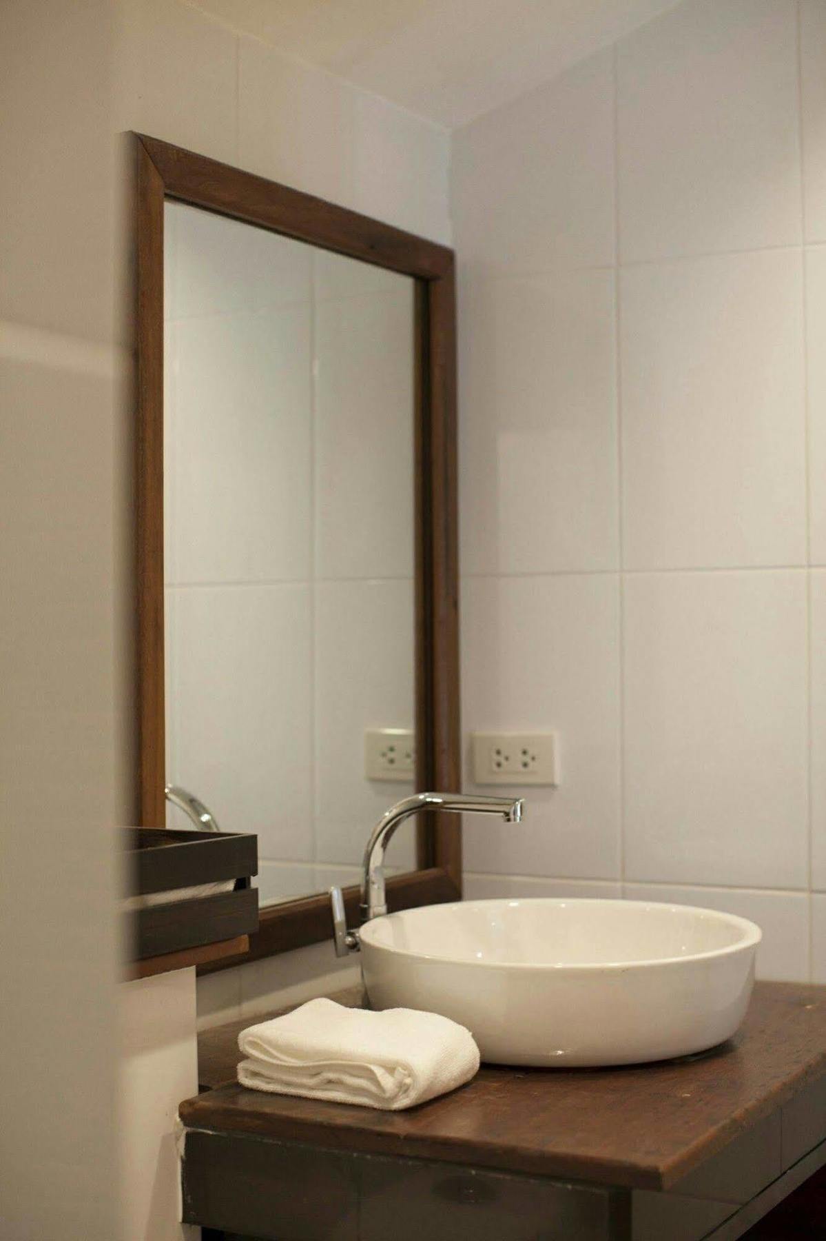 8 Hua Hin