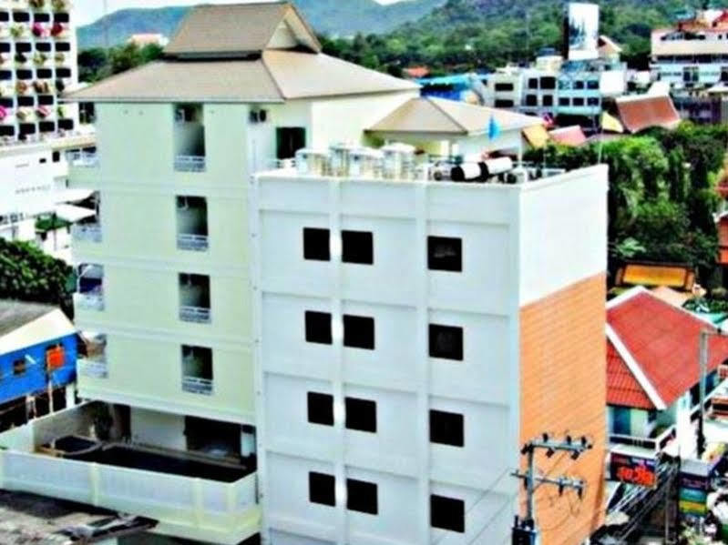 Sakulwilai Hotel 2*