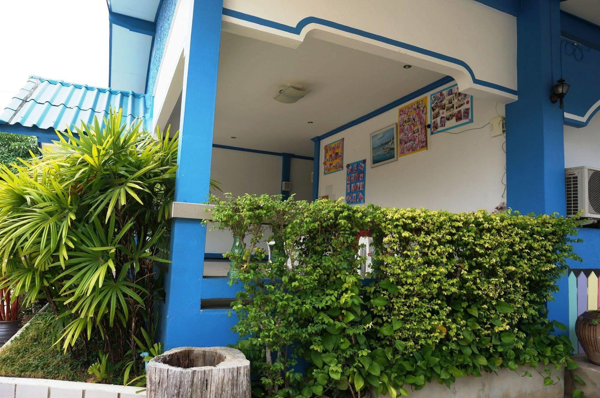 Seaside 2*