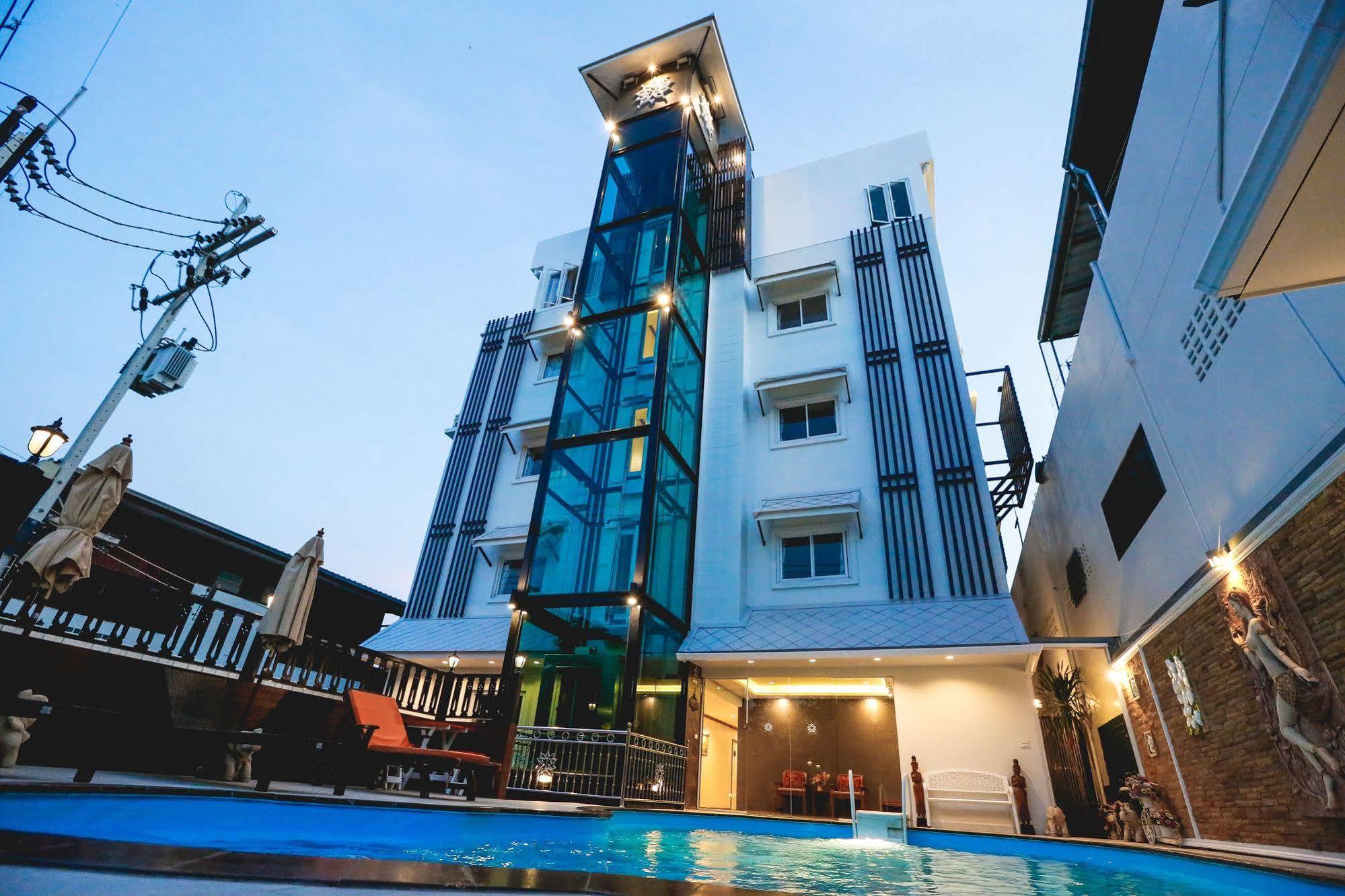 White - Sha Certified 2* Hua Hin