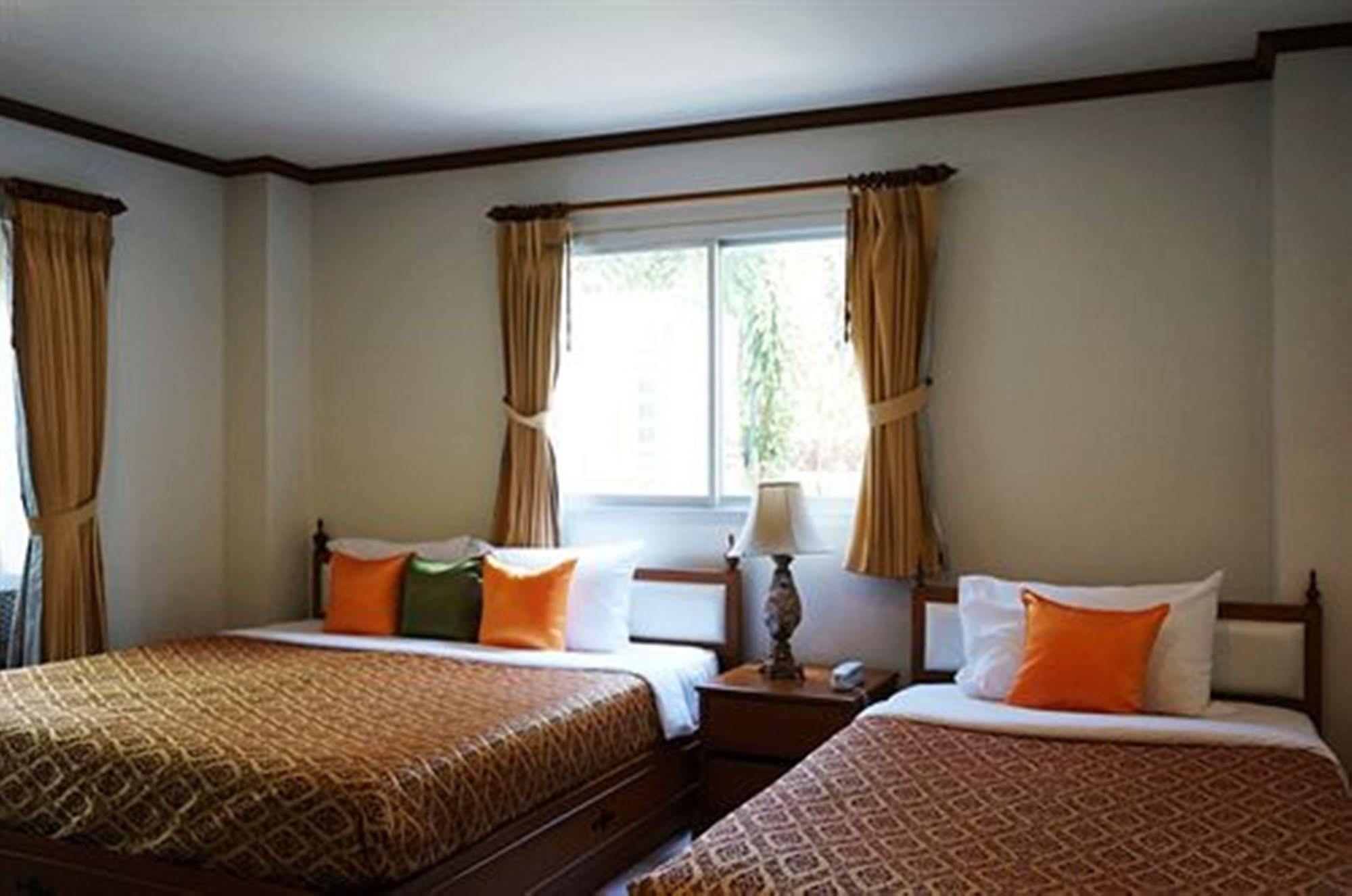 Khách sạn White - Sha Certified 2*
