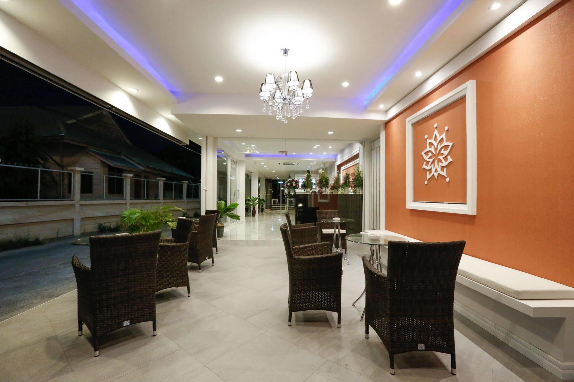 Khách sạn White - Sha Certified 2*