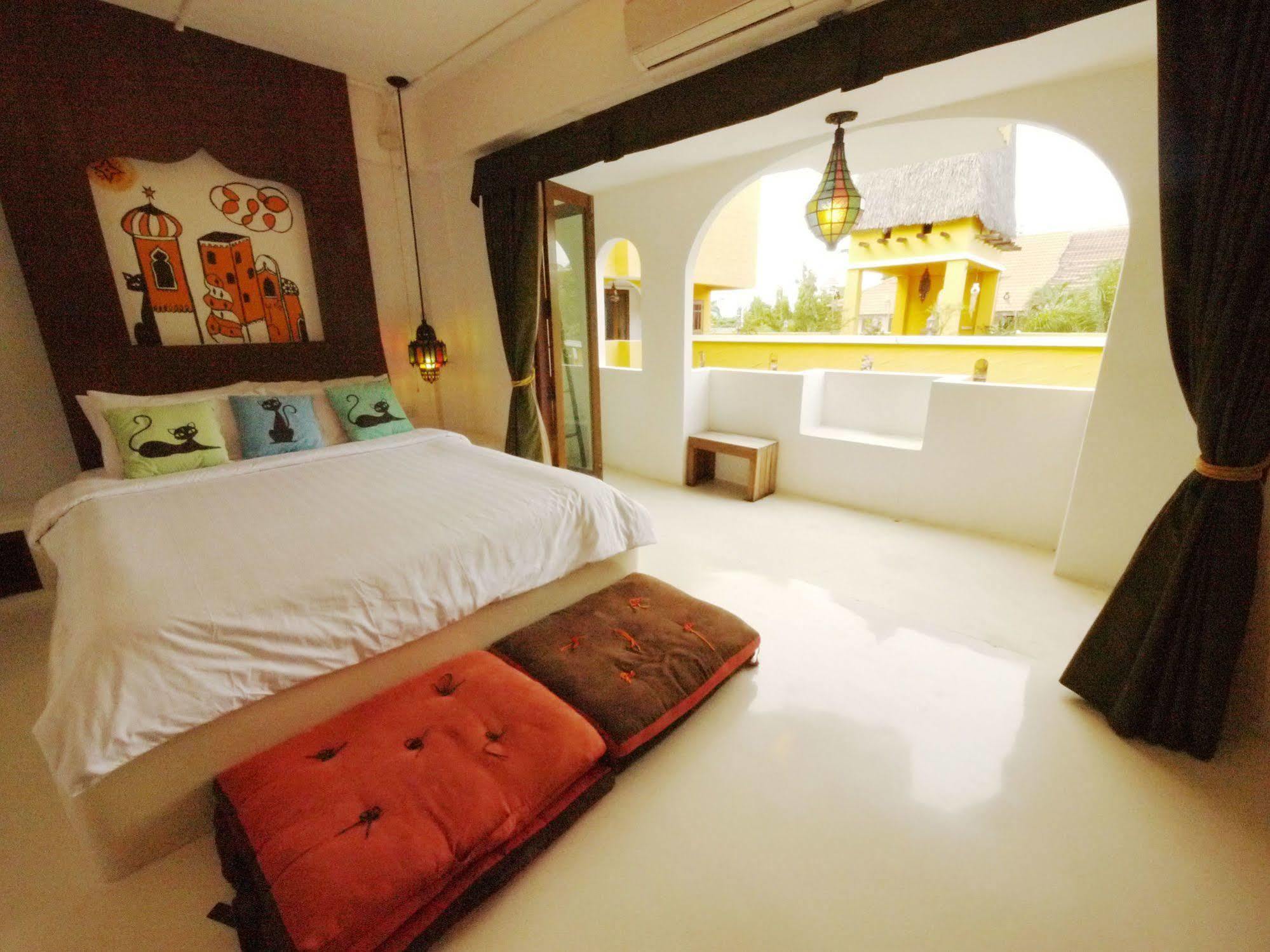 Riad Hua Hin Hotel