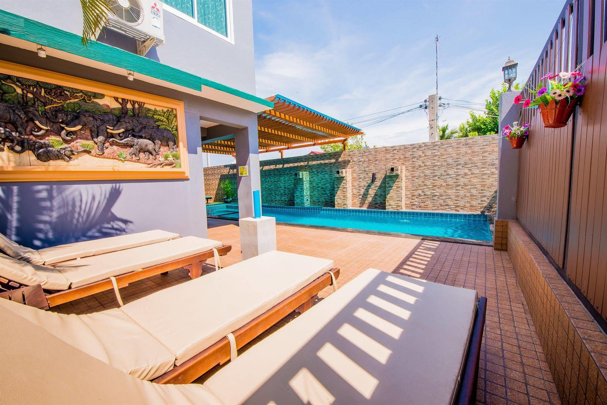 Hotel Oyo 121 Goodview