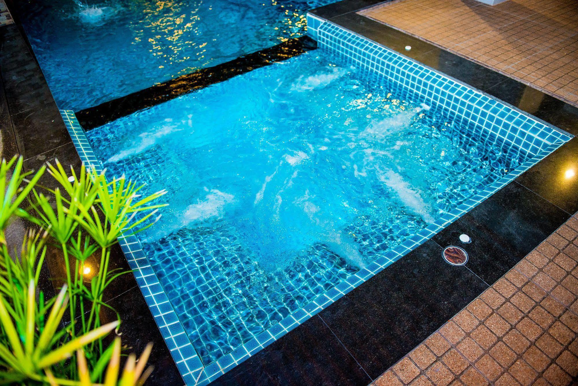 Hotel Oyo 121 Goodview