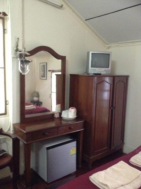 Apartment Baan Somboon