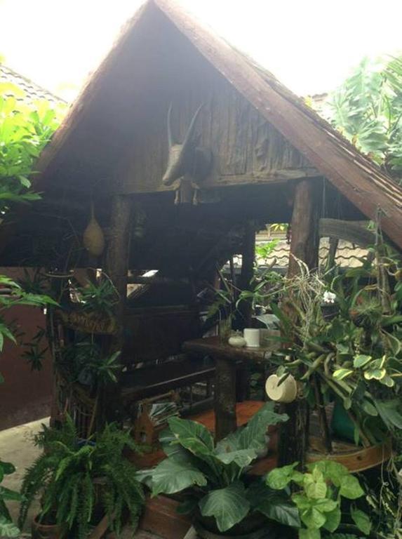 Apartment Baan Somboon *