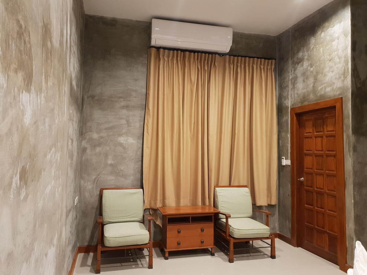 Khách sạn D Vintage & Loft Hua Hin