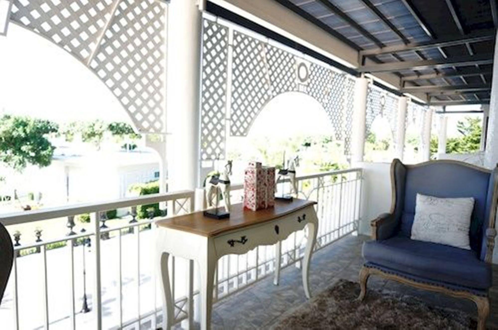 The Sea-cret Garden Hotel