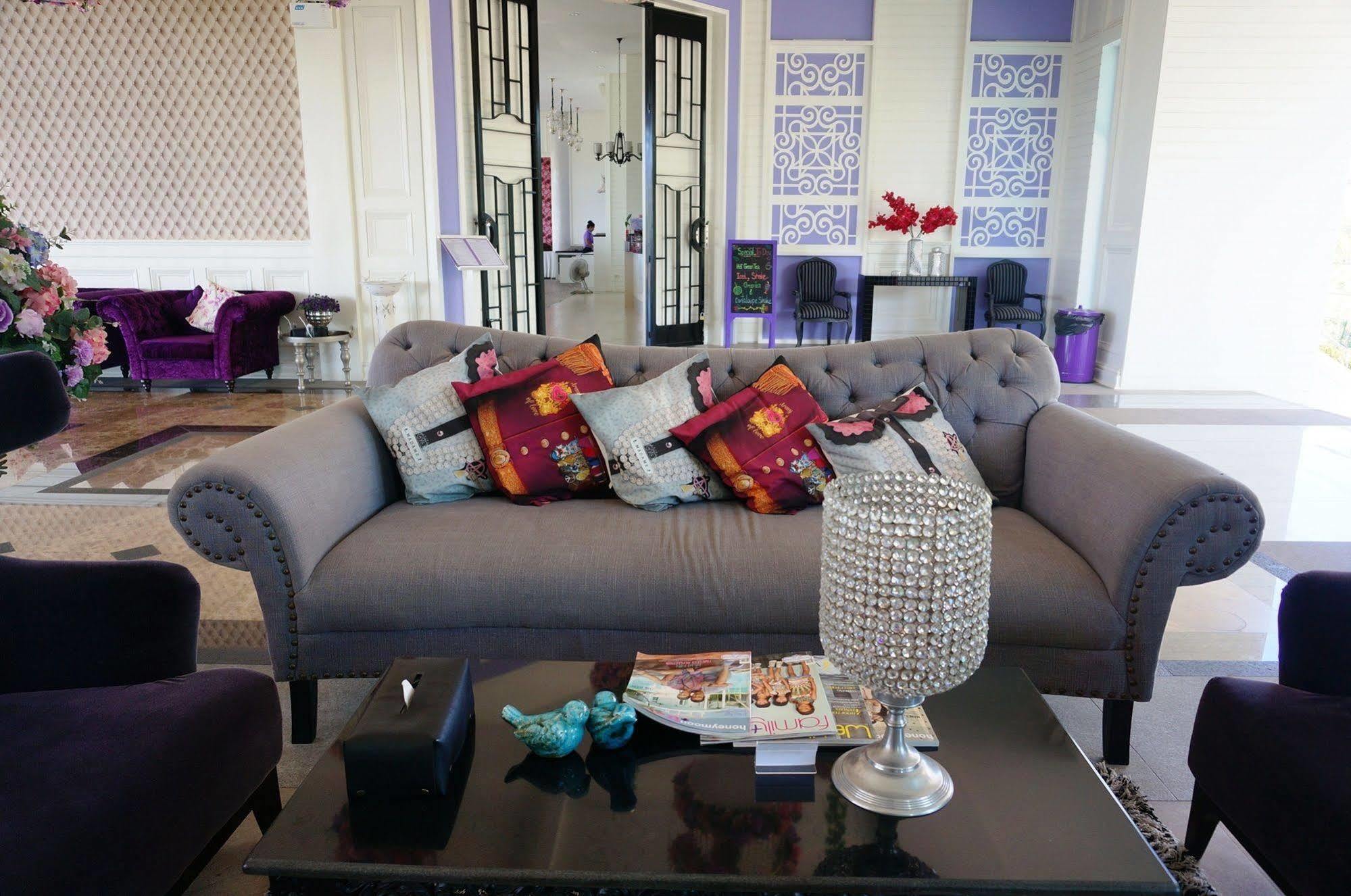 The Sea-cret Garden Hotel